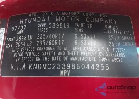 2008 Hyundai Entourage Gls/Limited z USA, uszkodzony, nr VIN KNDMC233986044355